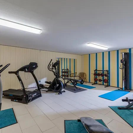 Ferienwohnanlage C5 Mit 5 Schlafplaetzen Und Hallenbad, Sauna *